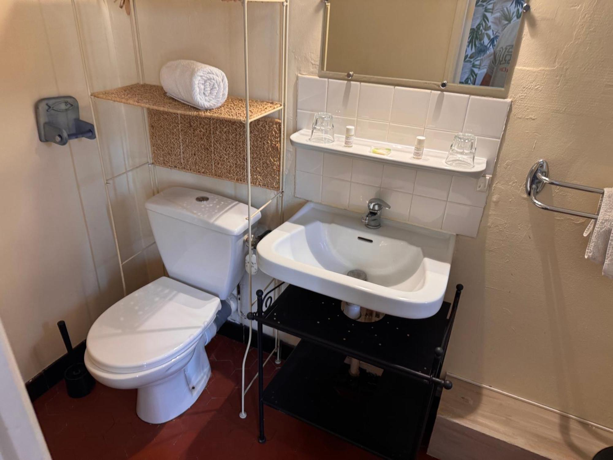 Le Chemin Neuf Hotel Greoux-les-Bains